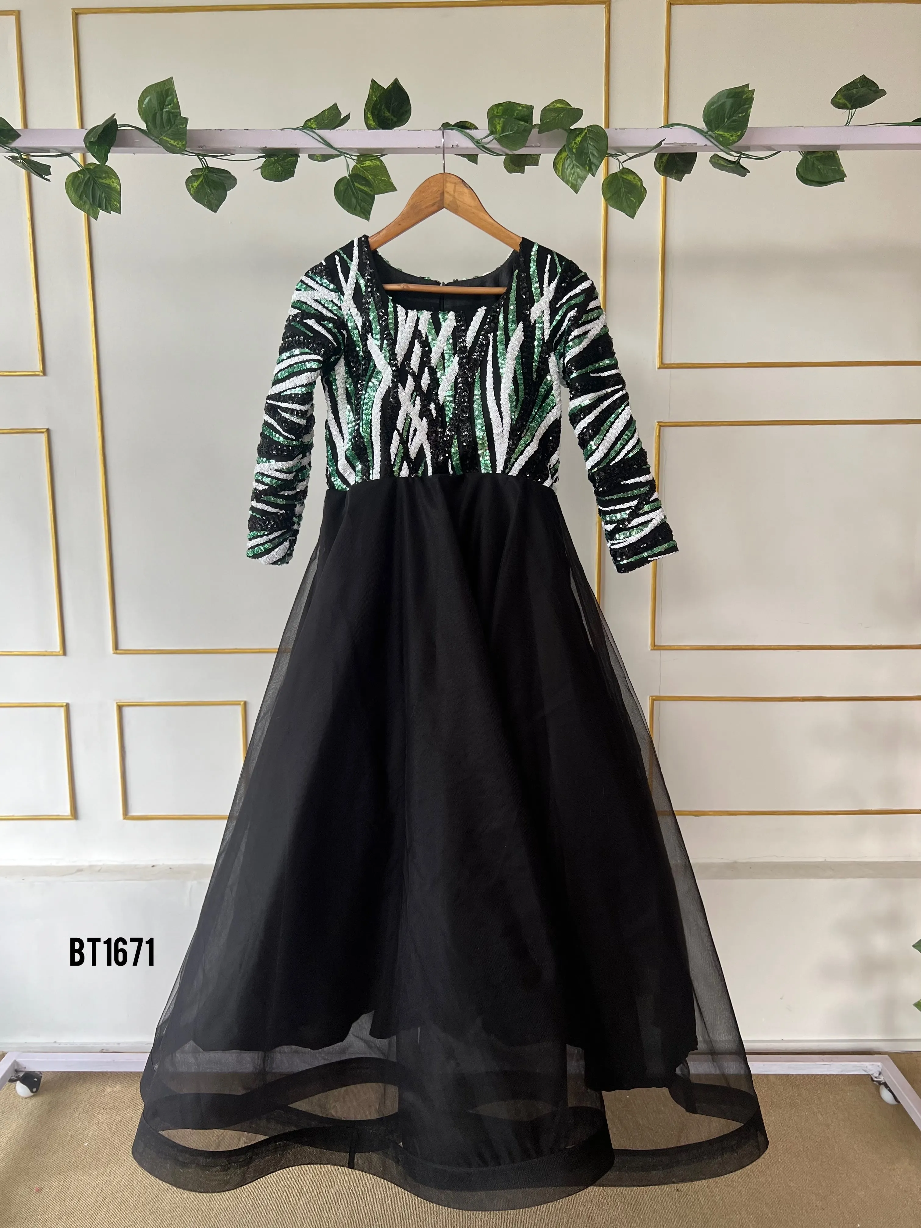 BT1671 Enchanted Ebony Jungle Gown Set - Mommy & Me Elegance