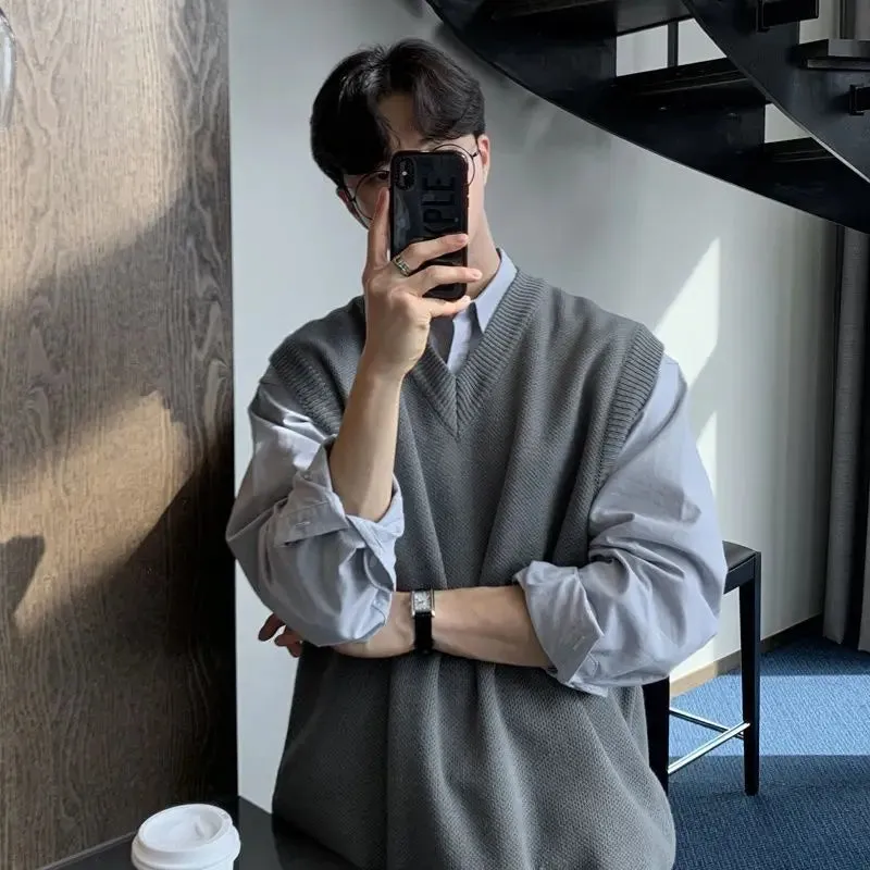 New Korean Fashion V-neck Sweater Vest for Men Casual Loose Knitted Vest Pullover Sleeveless Solid Color Sweater Vest Men