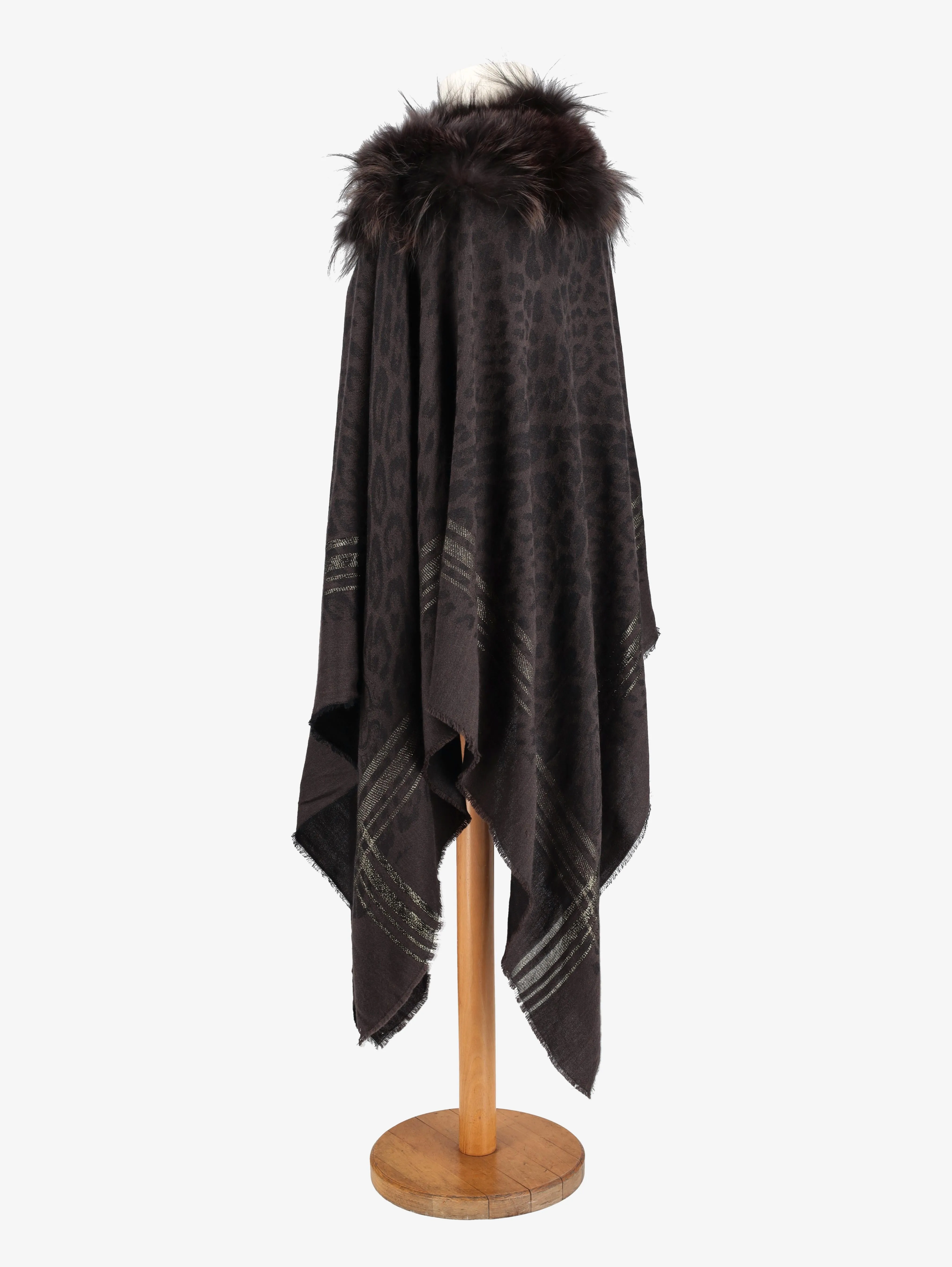 Vintage Wool Poncho With Fur Collar