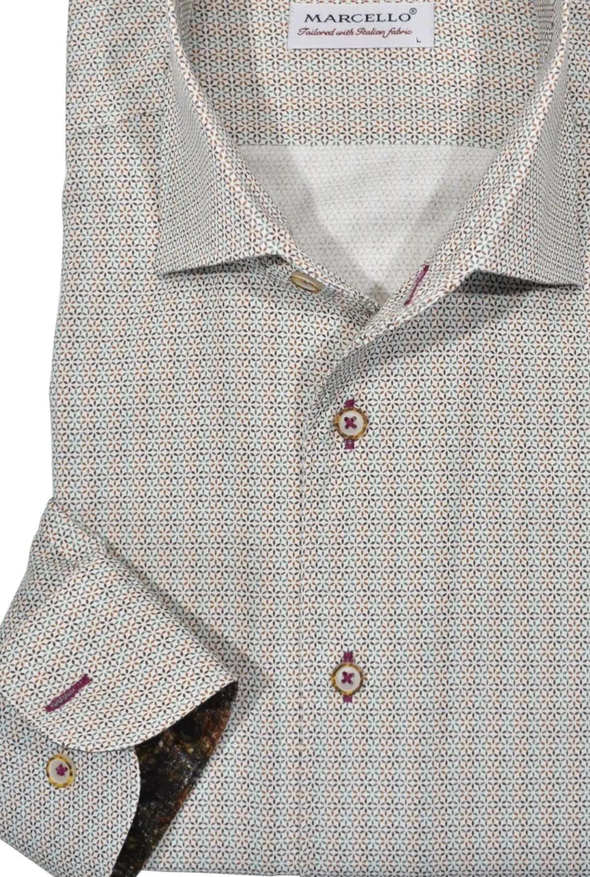 WM706R Slim Fit Monaco Neat Roll Collar